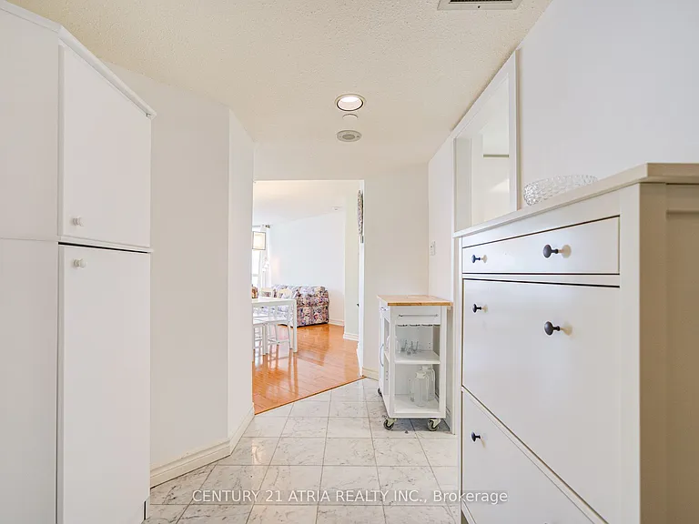 38 Elm St #2715 — Photo 11