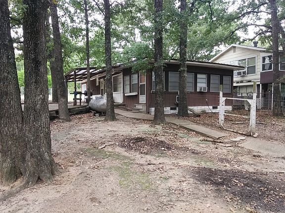 4th image of 9553 Amy Dr