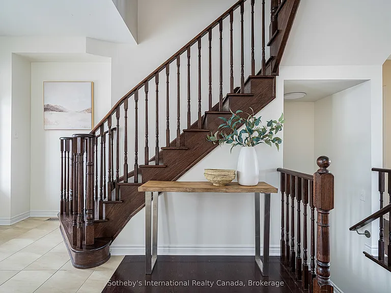 45 McLean Ave — Photo 5