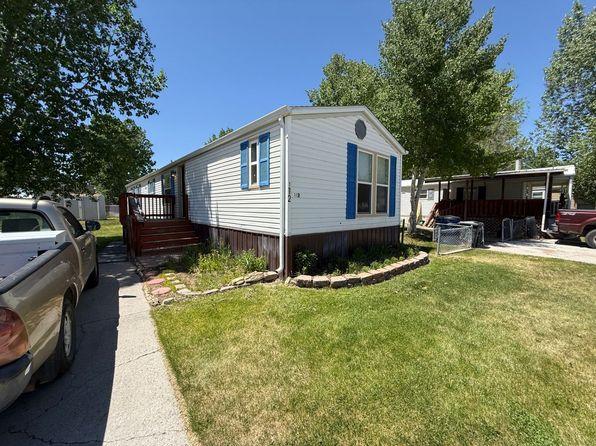 112 Opal Dr