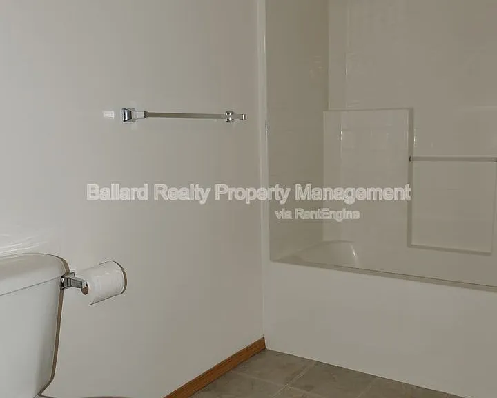 1550 NW 51st St #1 — Photo 11