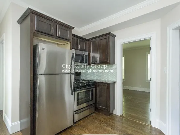 2971 Washington St, Roxbury, MA