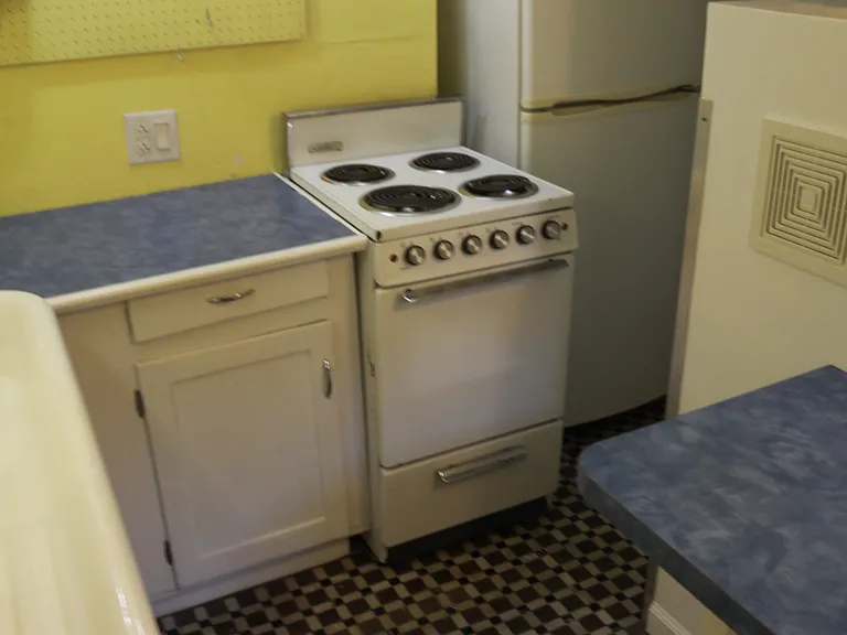 403 W Hill St #2 — Photo 3