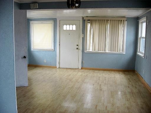 2nd image of 4317 S Gage Ave