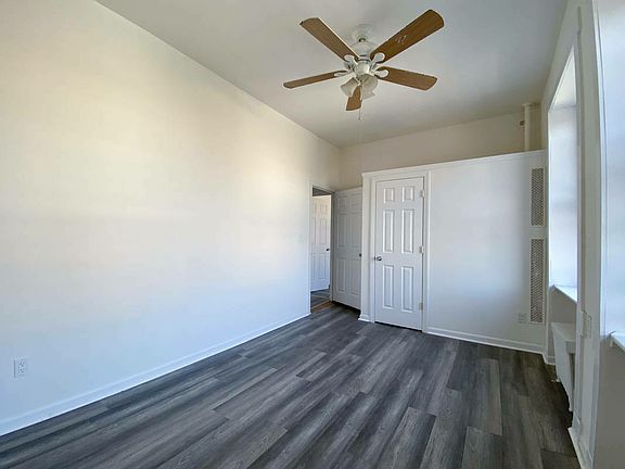 2nd image of 1904 3rd Ave #5EE