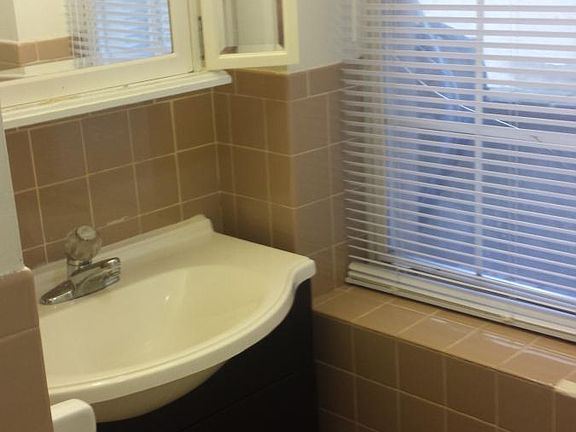 Modern Bath
