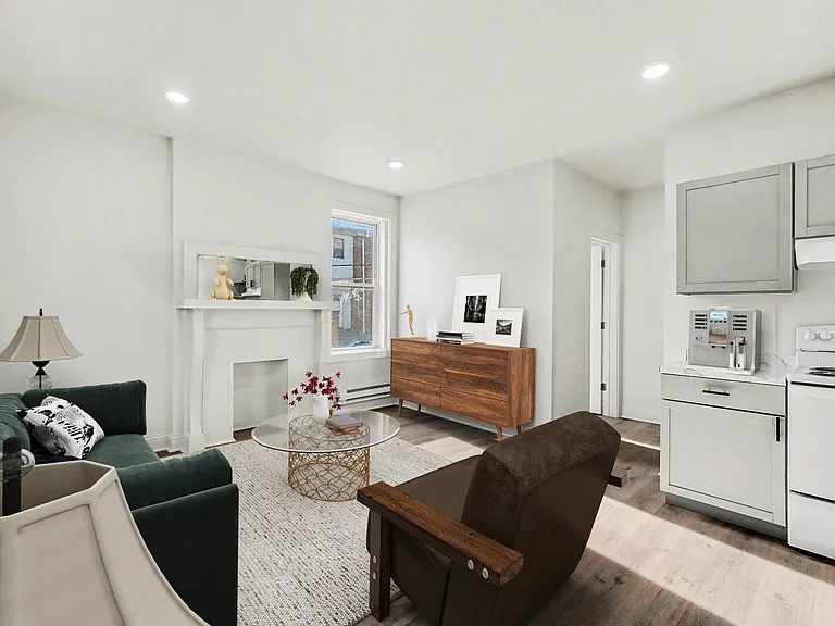 3337 Reading Rd #C — Photo 2