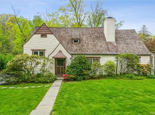 2 Uxbridge Rd, Scarsdale, NY 10583