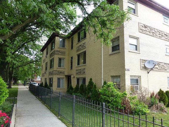 2nd image of 4258 W Lawrence Ave APT 2E