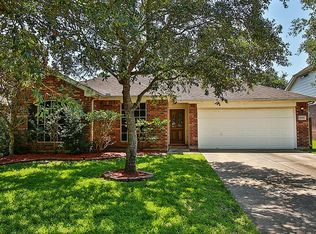 10622 Desert Springs Cir, Houston, TX 77095