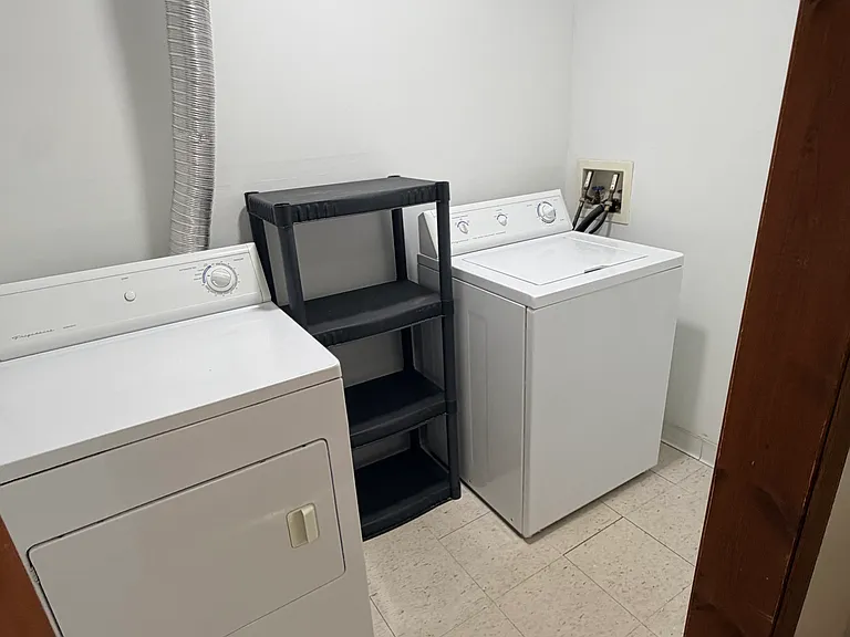 680 Hathaway St #3 — Photo 7