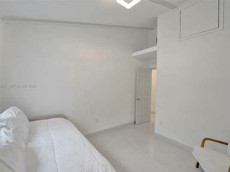 4541 SW 26th Ter — Photo 46