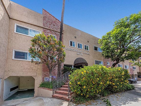 2nd image of 11670 W Sunset Blvd APT 210