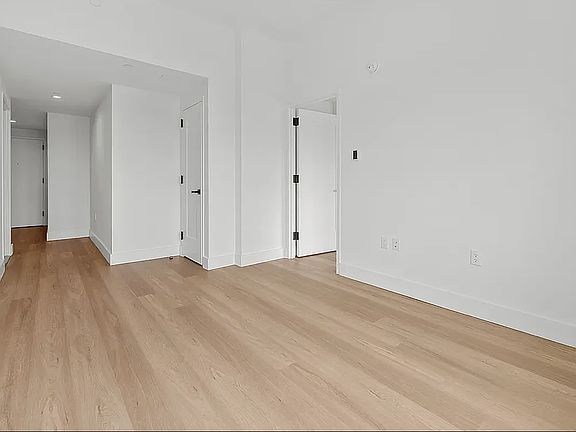 2nd image of 63 Pitt St #1A