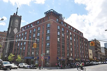 Rented by Lisa Management