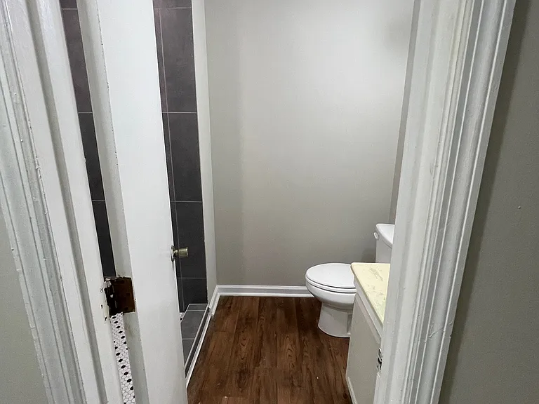 813 Robin Hood Trl — Photo 26