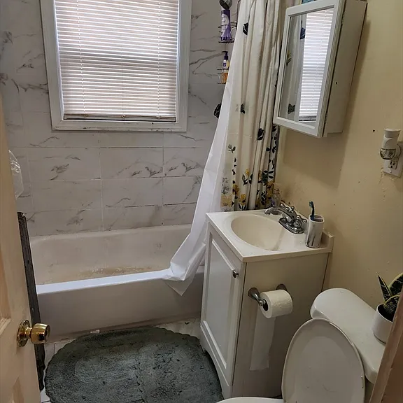 691 River St #6 — Photo 6