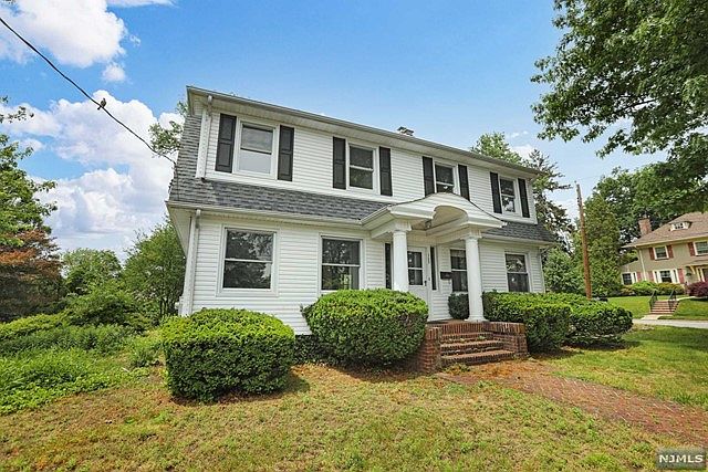 785 Summit Ave, River Edge, NJ 07661 | Zillow