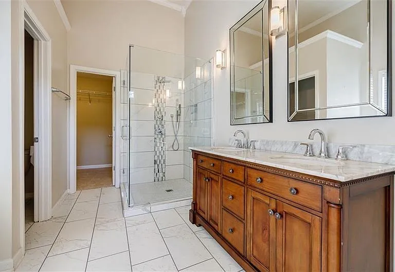 715 Ullswater Cv — Photo 15