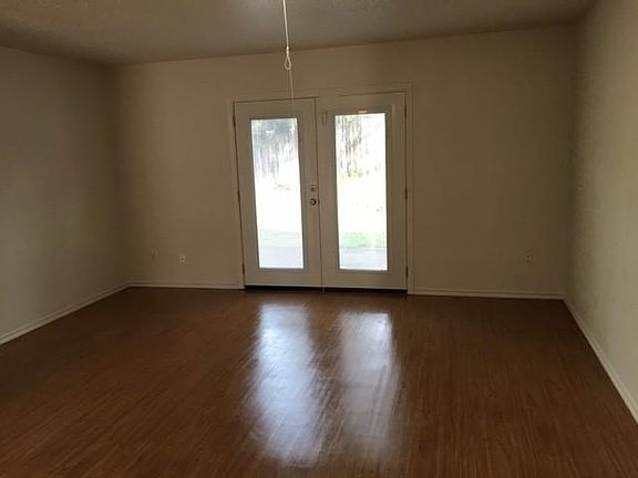 5th image of 405 McMillain St APT 7