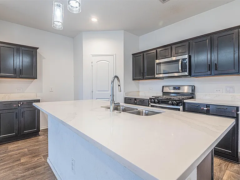 5110 Hedgerose Ln — Photo 15