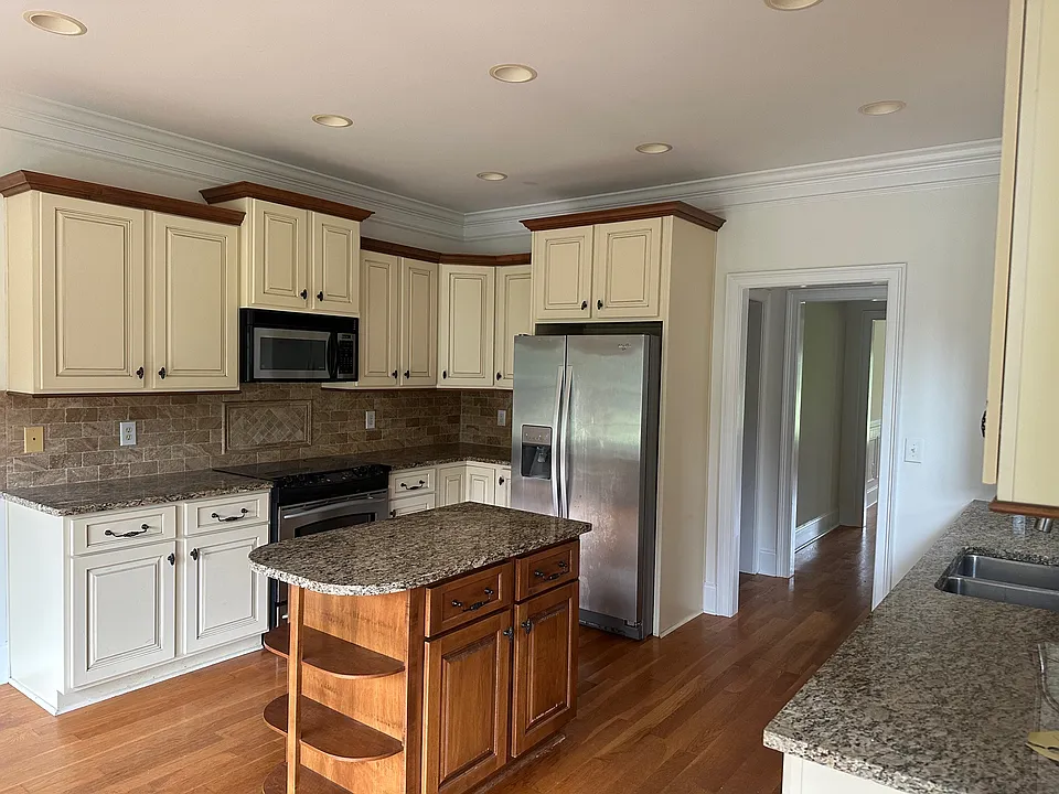 155 Trinity Pond Rd