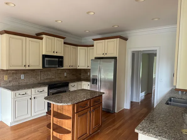 155 Trinity Pond Rd, Winterville, GA 30683