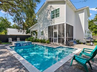 498 Baisden Ln, Saint Simons Island, GA 31522