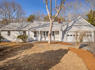 56 Outpost Ln, Centerville, MA 02632