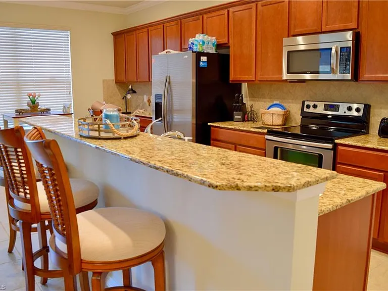 8578 Veronawalk Cir — Photo 5