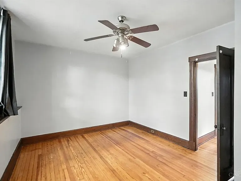 348 Volkert Ave — Photo 26