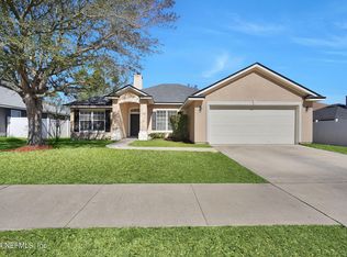 11107 Cherokee Cove Dr, Jacksonville, FL 32221