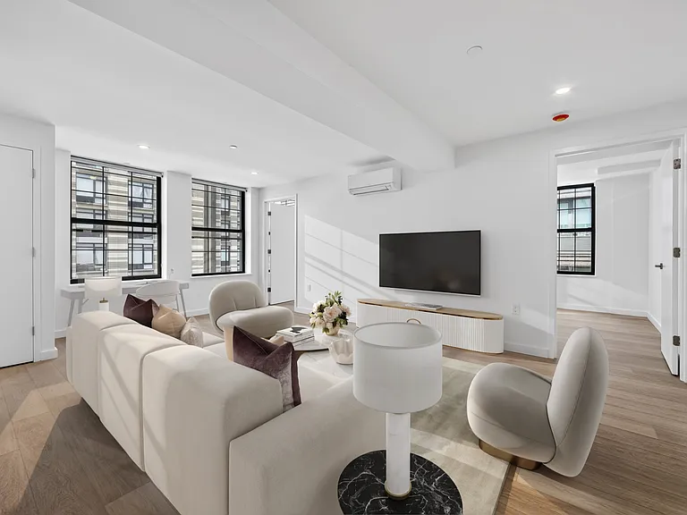 225 E 134th St #2B — Photo 4