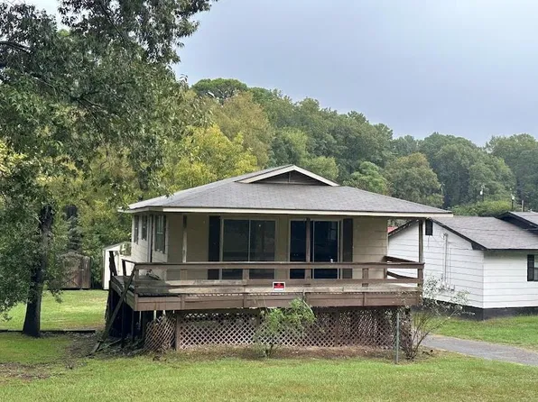 20394 Lakeshore Dr, Flint, TX 75762