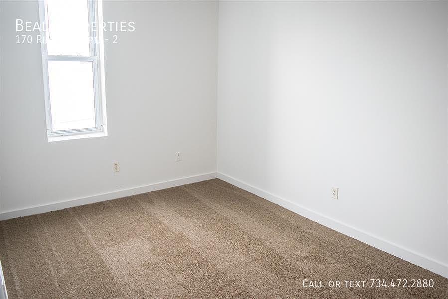 170 Riley St Dundee MI Zillow