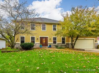 856 S River Rd, Naperville, IL 60540