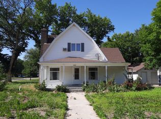 1002 3rd St, Chappell, NE 69129