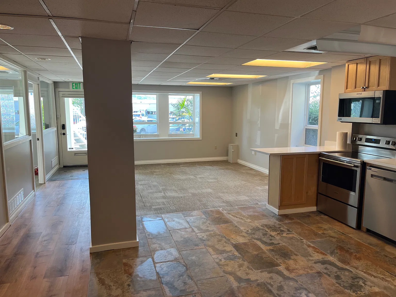 2 bed, 1.5 bath, 1500 sqft, $3,895 — Photo 3