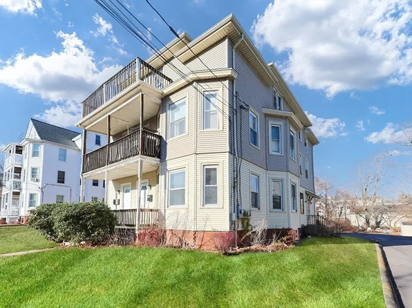 39-41 Eddy St, North Attleboro, MA 02760