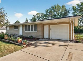 276 Dawn Ave, Shoreview, MN 55126