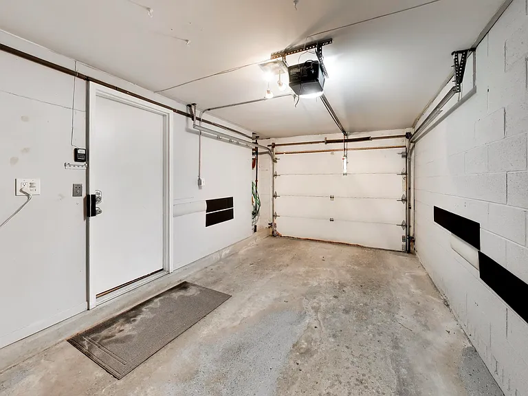 171 W Goethe St #B — Photo 39