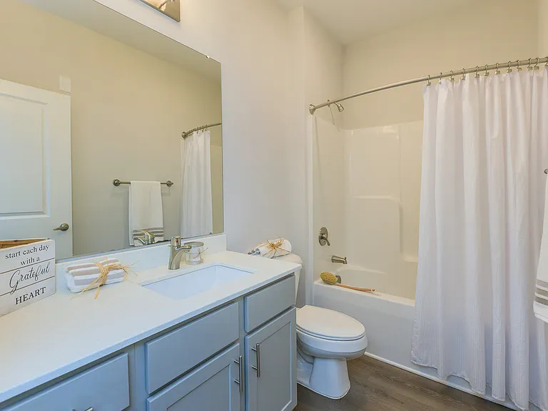 Riverstone Apartments at Long Shoals — Photo 81