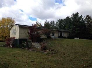 9100 Roe Rd, Chelsea, MI 48118