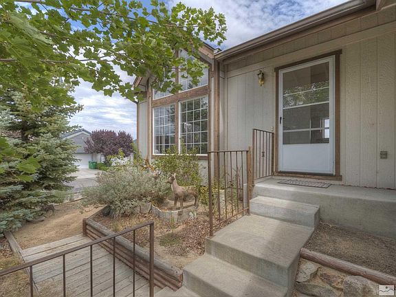 3rd image of 1883 Bliss Ct
