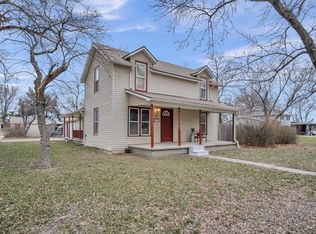 300 E Knott St, Hesston, KS 67062
