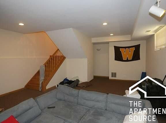 5th image of 1958 W Diversey Pkwy #Kk2ums722