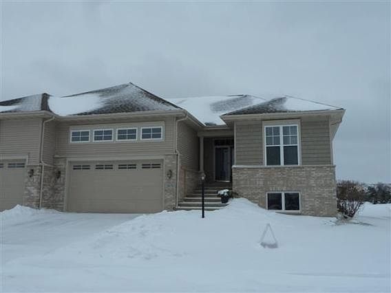1st image of 5676 Wilshire Dr