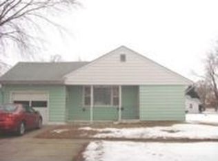 1108 P St, Tekamah, NE 68061