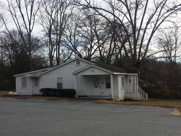 3911 Dillard St, Powder Springs, GA 30127