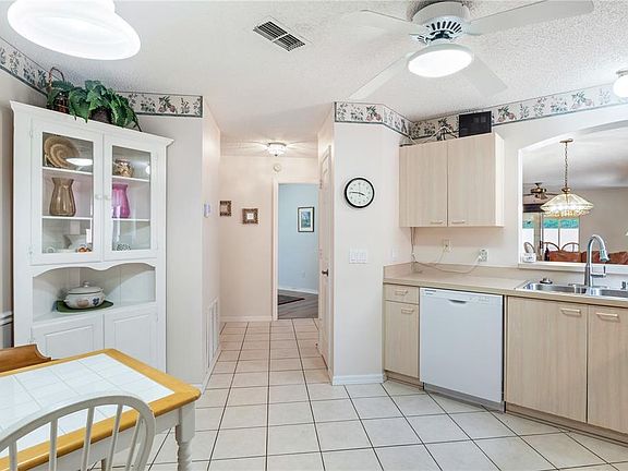 5th image of 631 ENCONTO STREET